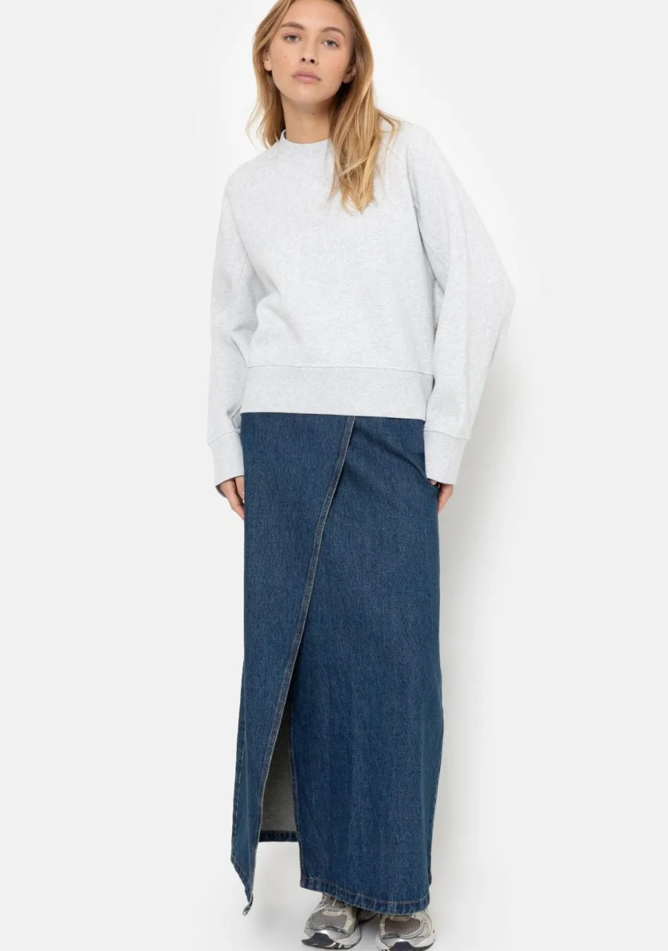 AME ANTWERP SWEATER