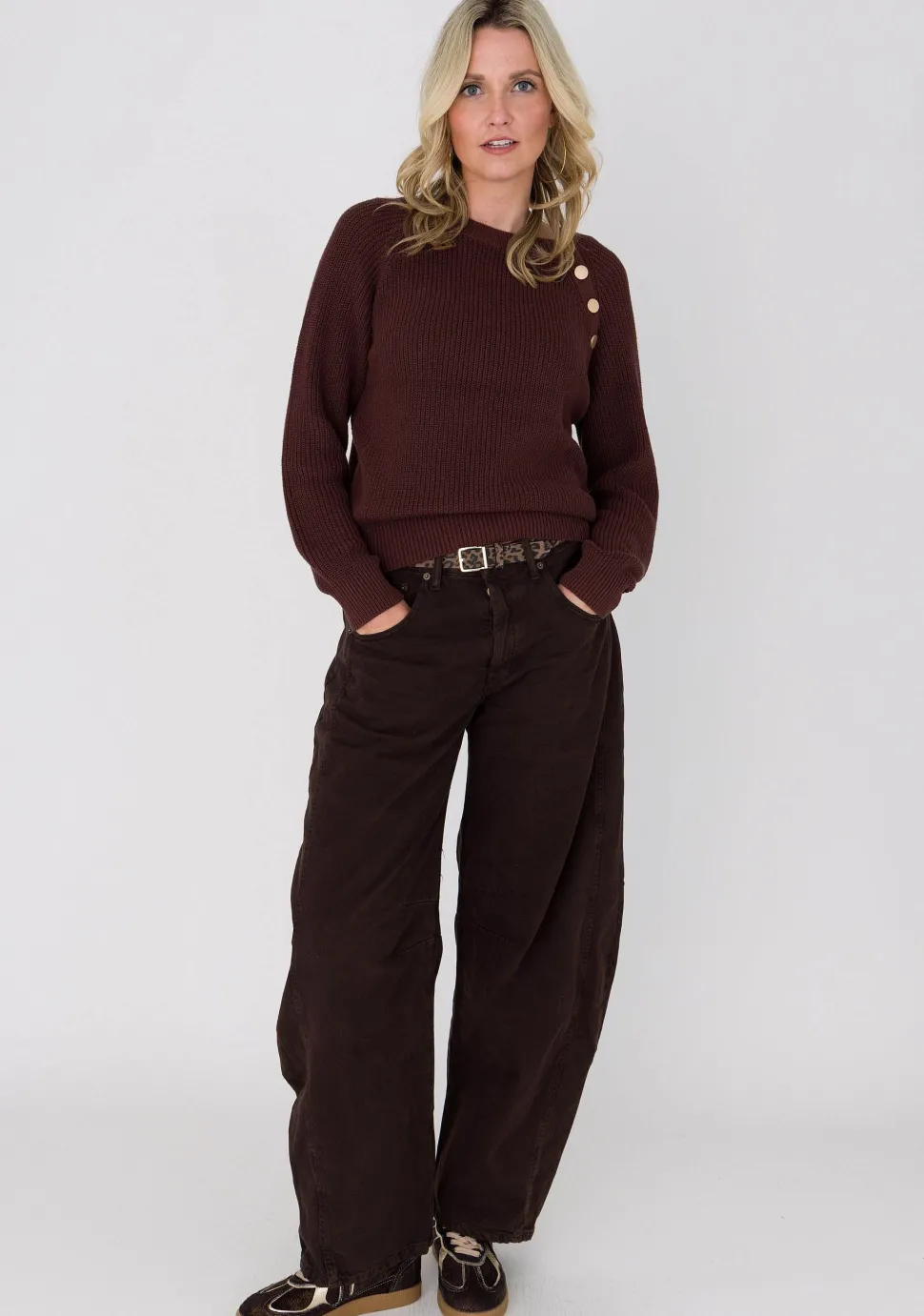 ANNA VAN TOOR TRUI