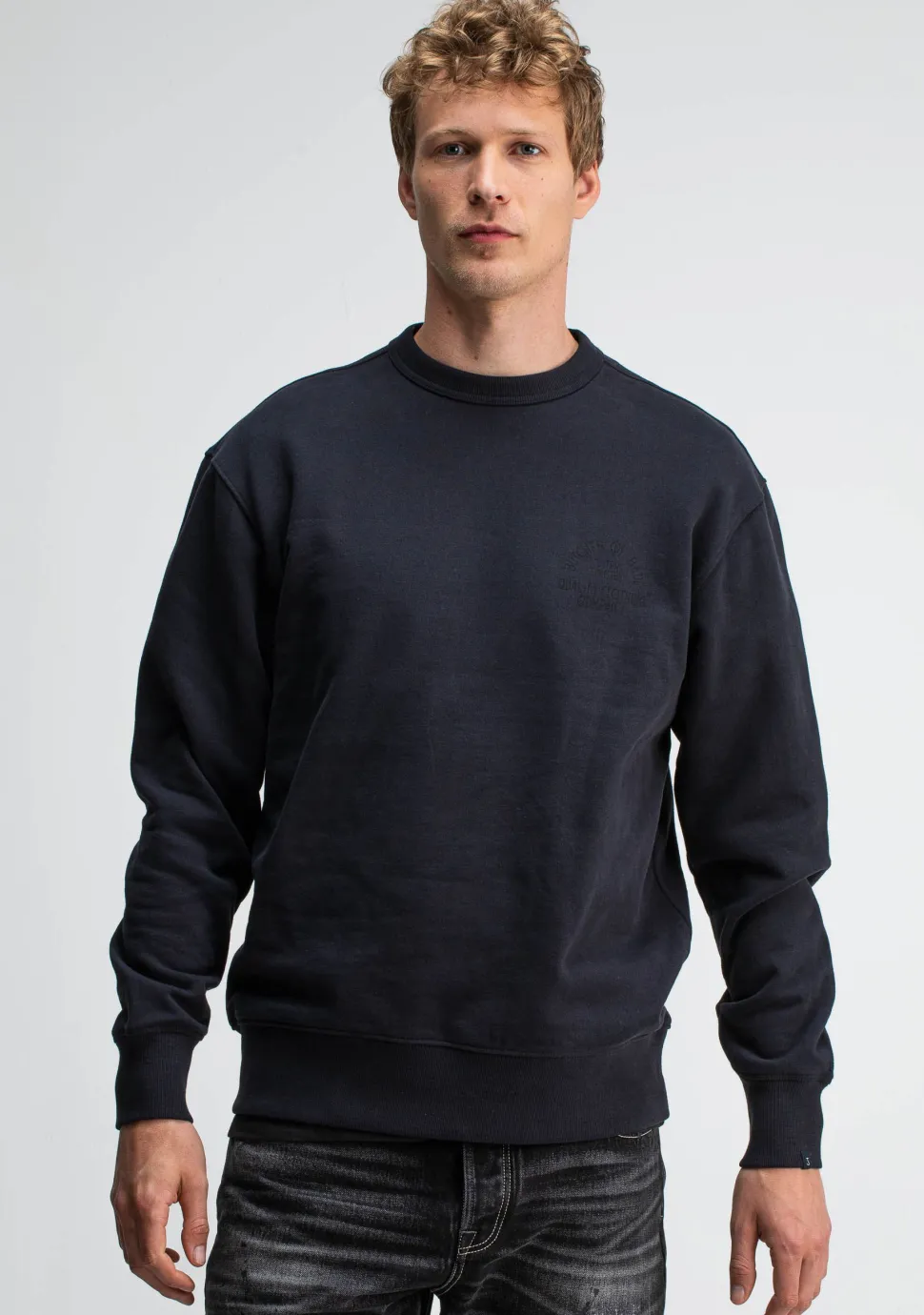 BUTCHER OF BLUE SWEATER
