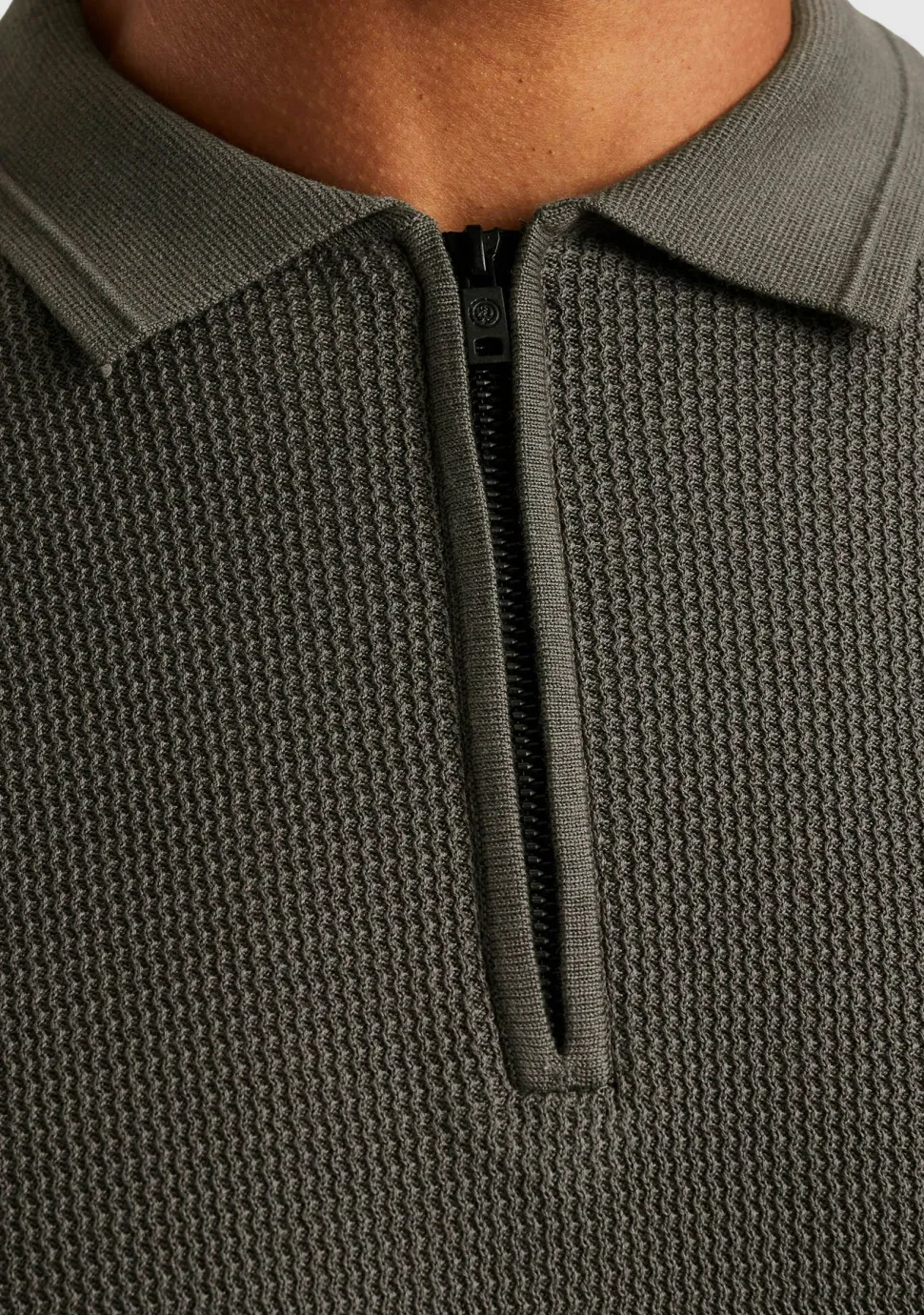 CAST IRON POLO