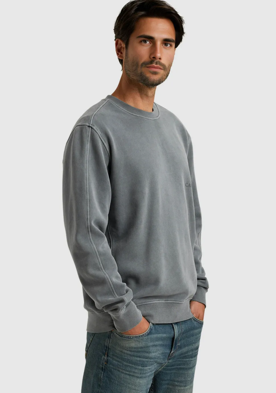 CAST IRON SWEATER