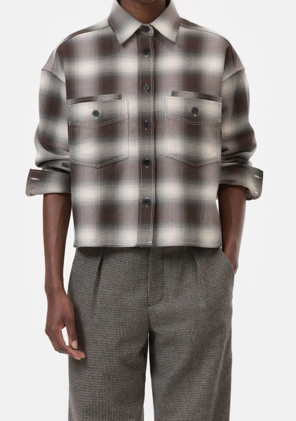 CLOSED BLOUSE