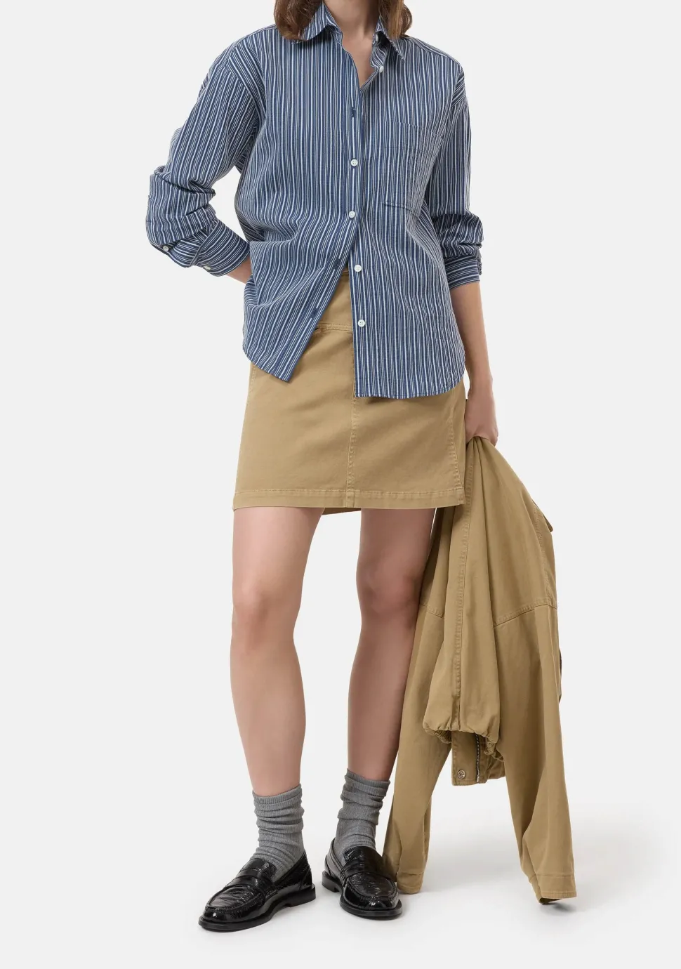 CLOSED BLOUSE