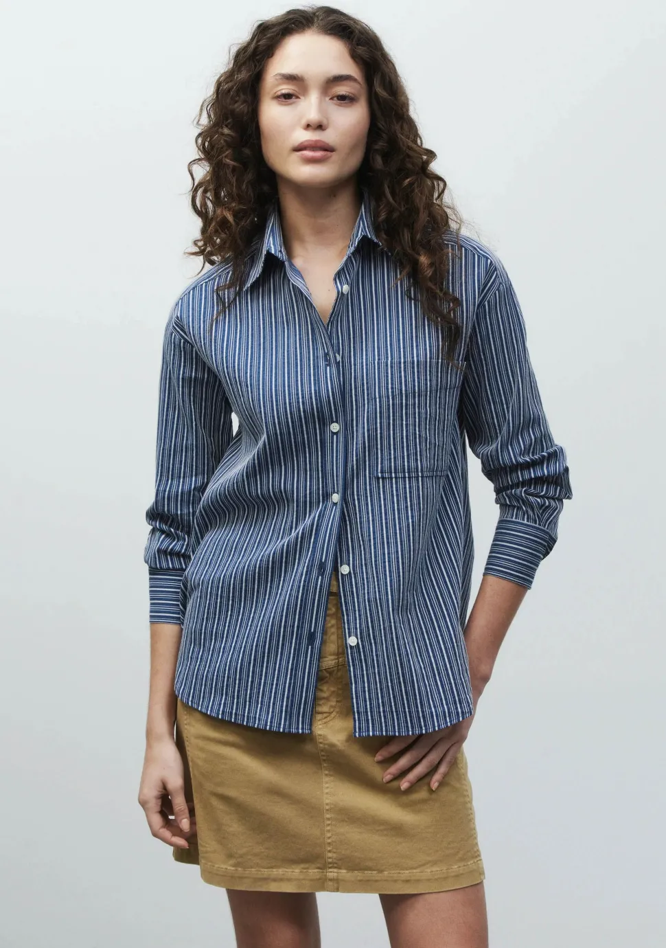CLOSED BLOUSE