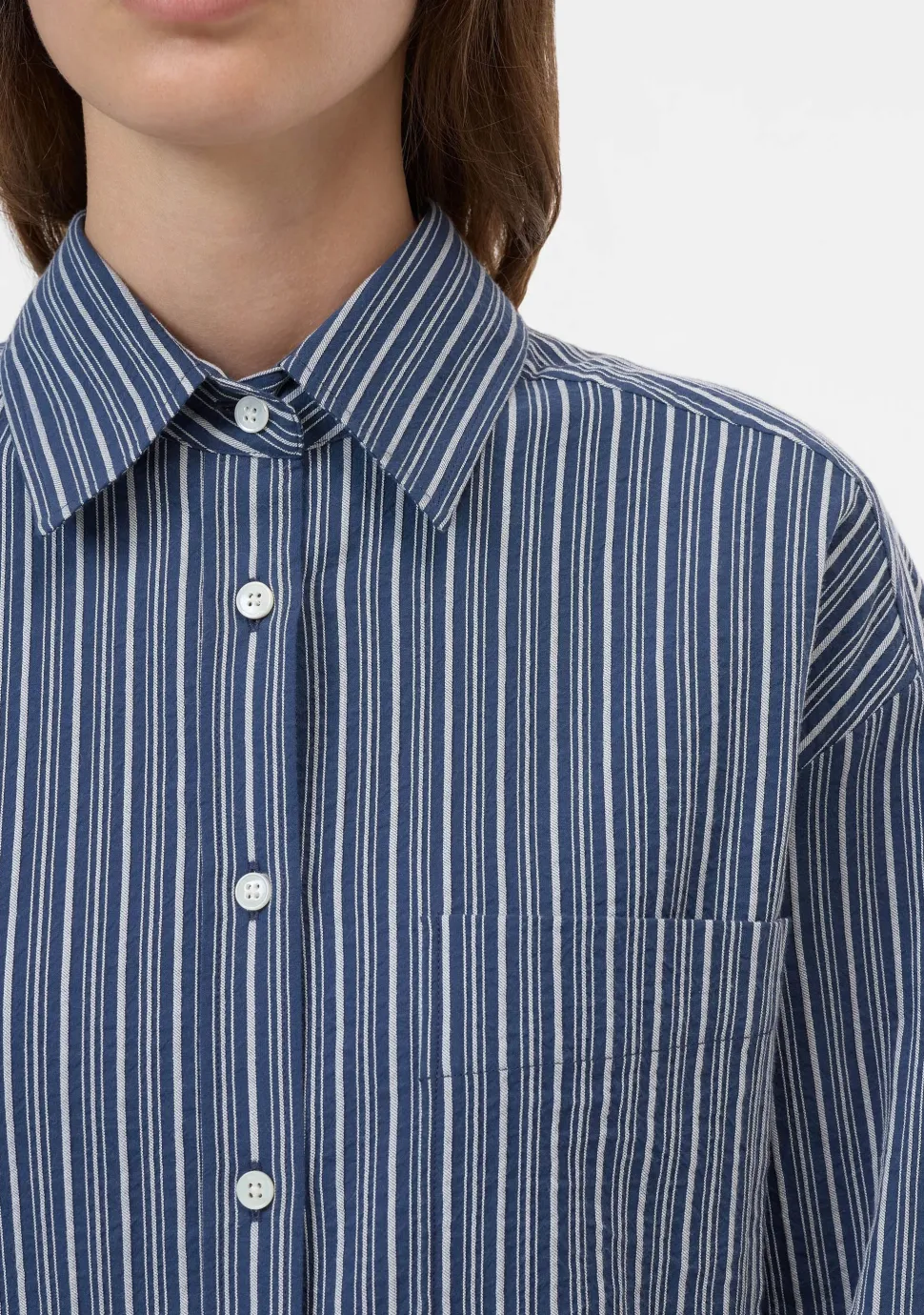 CLOSED BLOUSE
