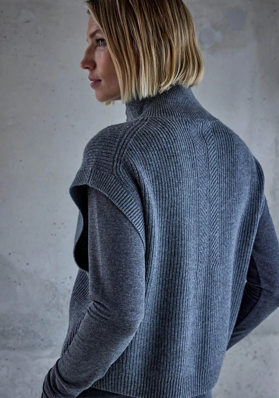 FEMMES DU SUD GILET