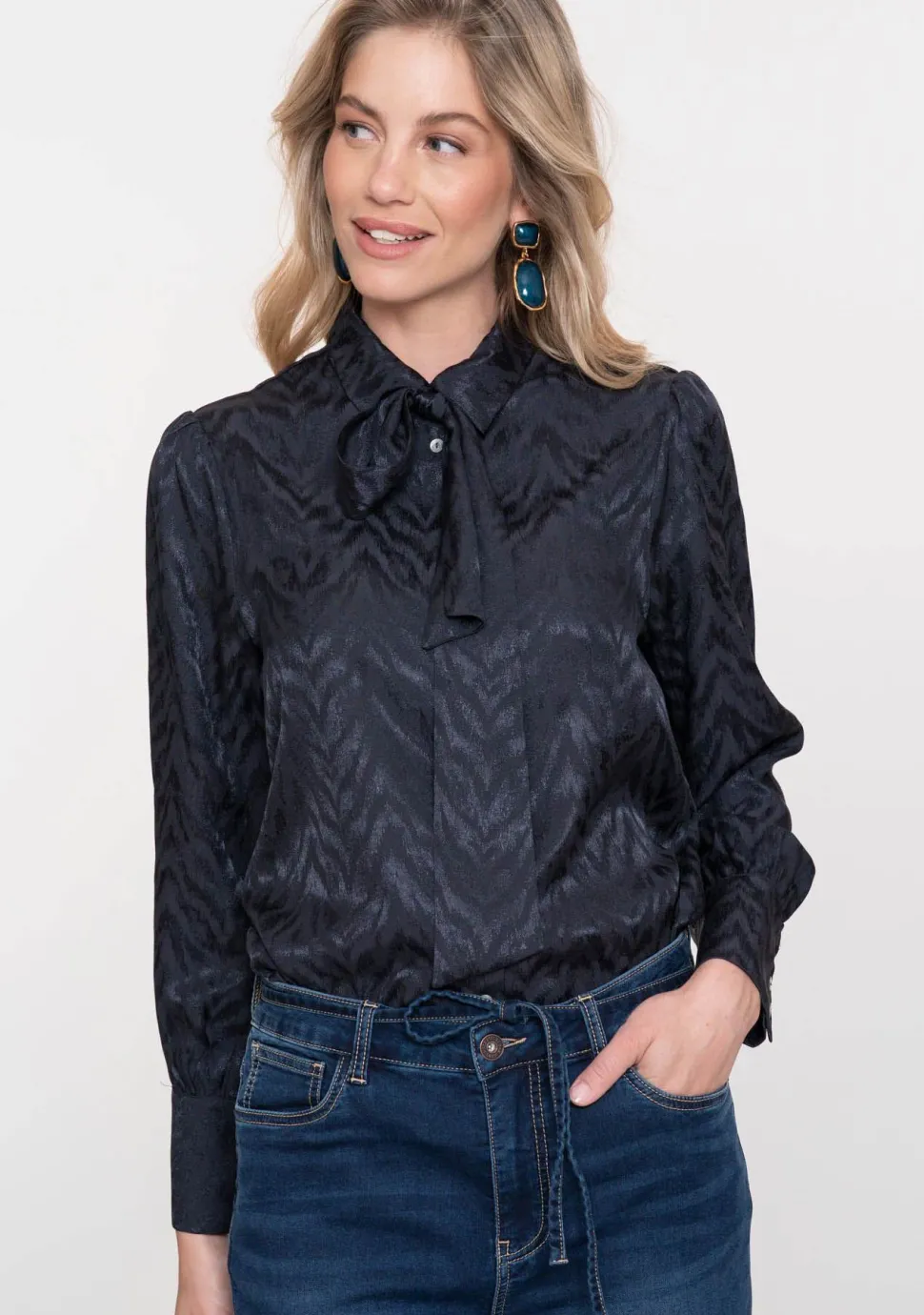 GEISHA BLOUSE