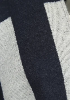 H.V. POLO PONCHO