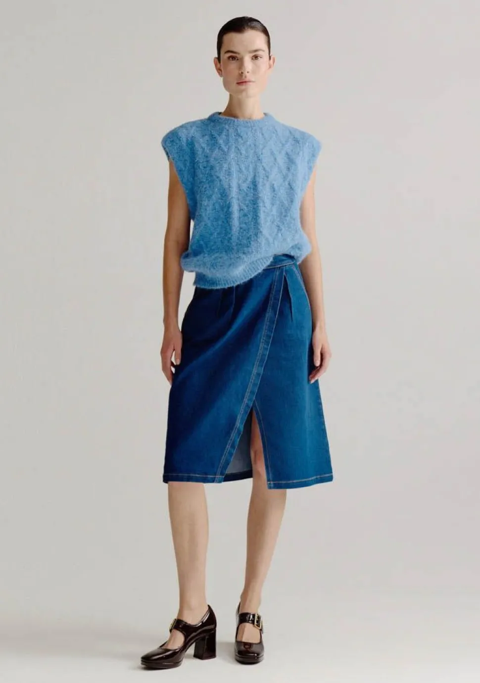 JOSEPHINE EN CO ROK