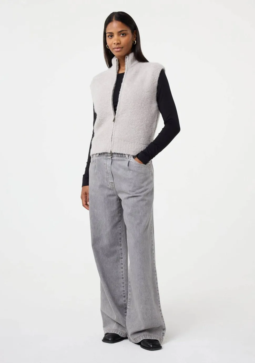 KNIT-TED GILET