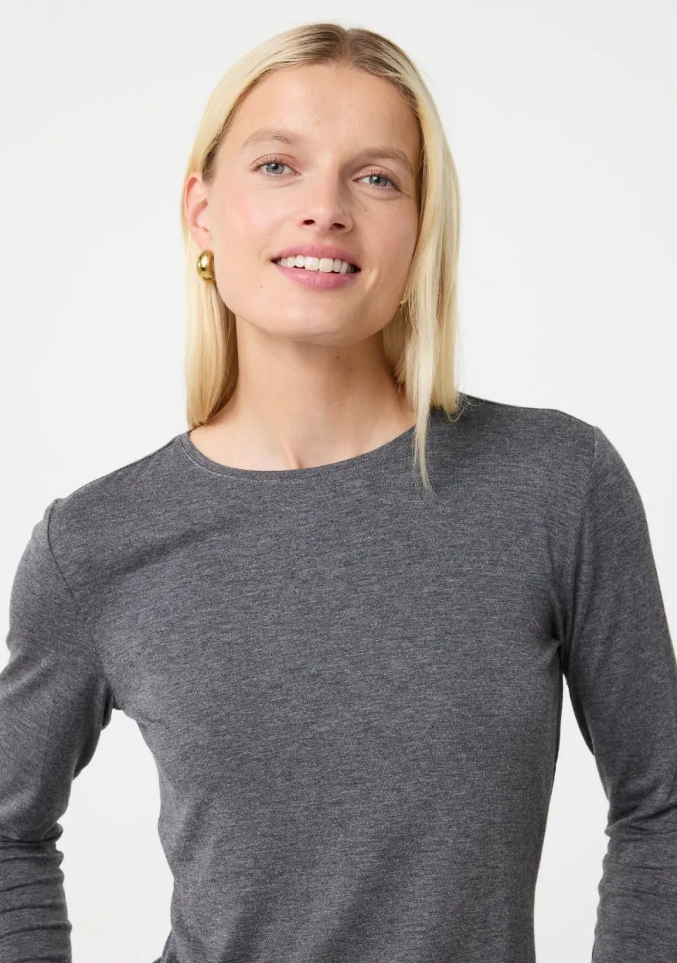 KNIT-TED SHIRT