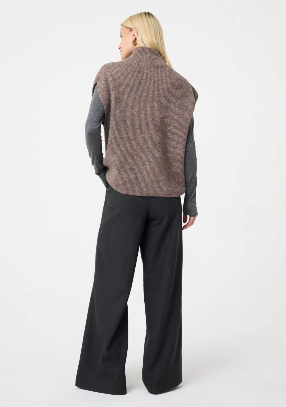 KNIT-TED SPENCER