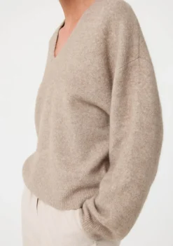 KNIT-TED TRUI
