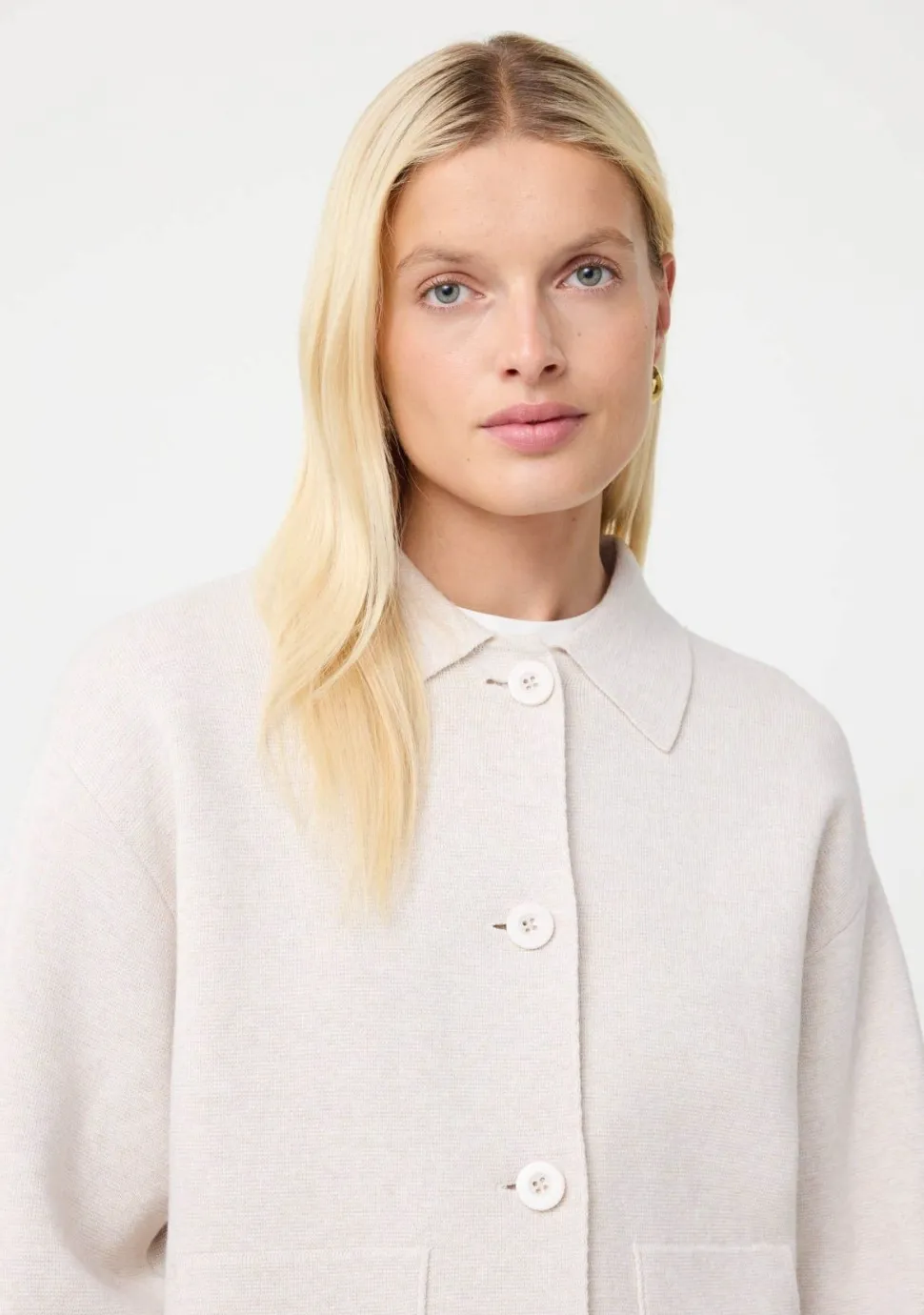 KNIT-TED VEST
