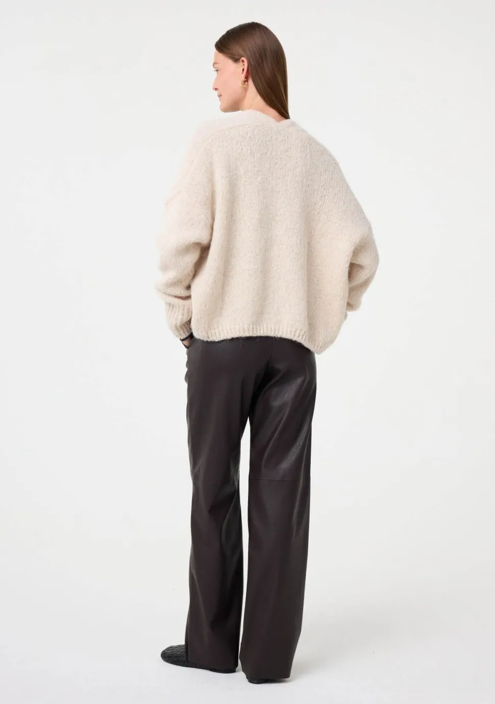 KNIT-TED VEST