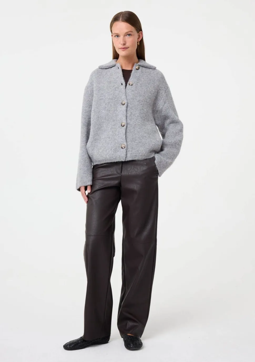 KNIT-TED VEST