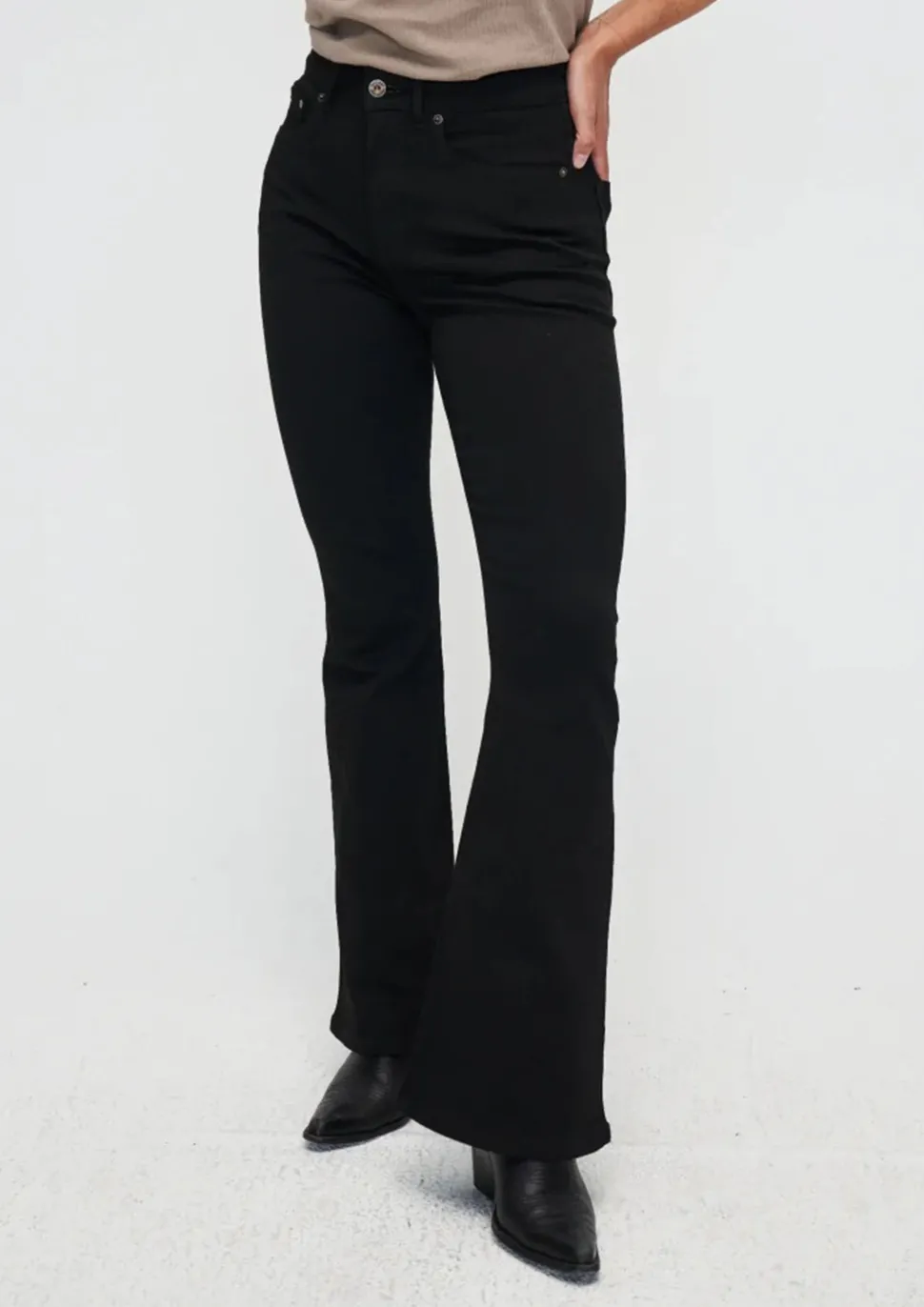 KUYICHI JEANS