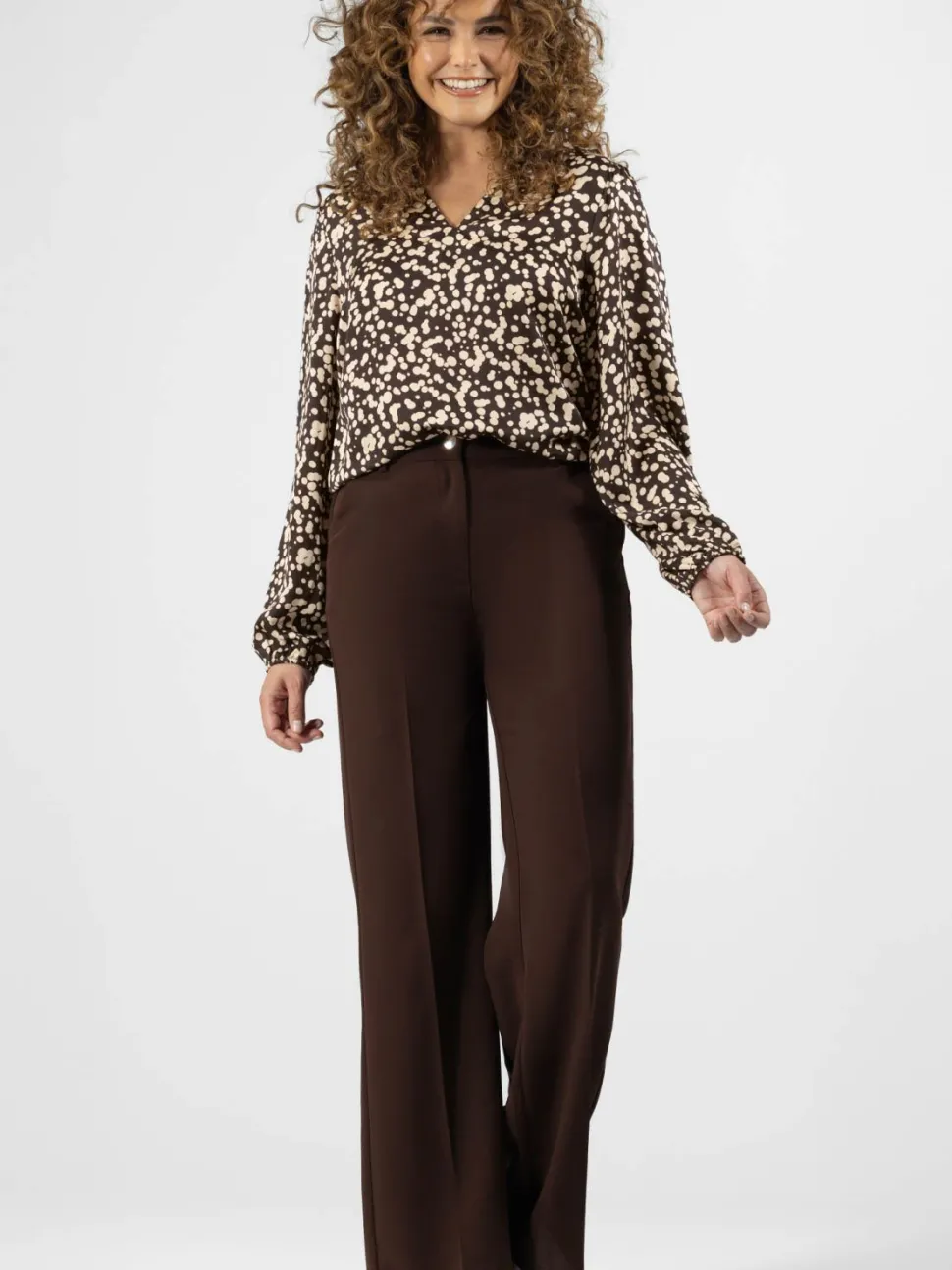 LABEL DOT BLOUSE