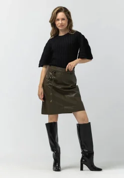 LABEL DOT KORTE ROK