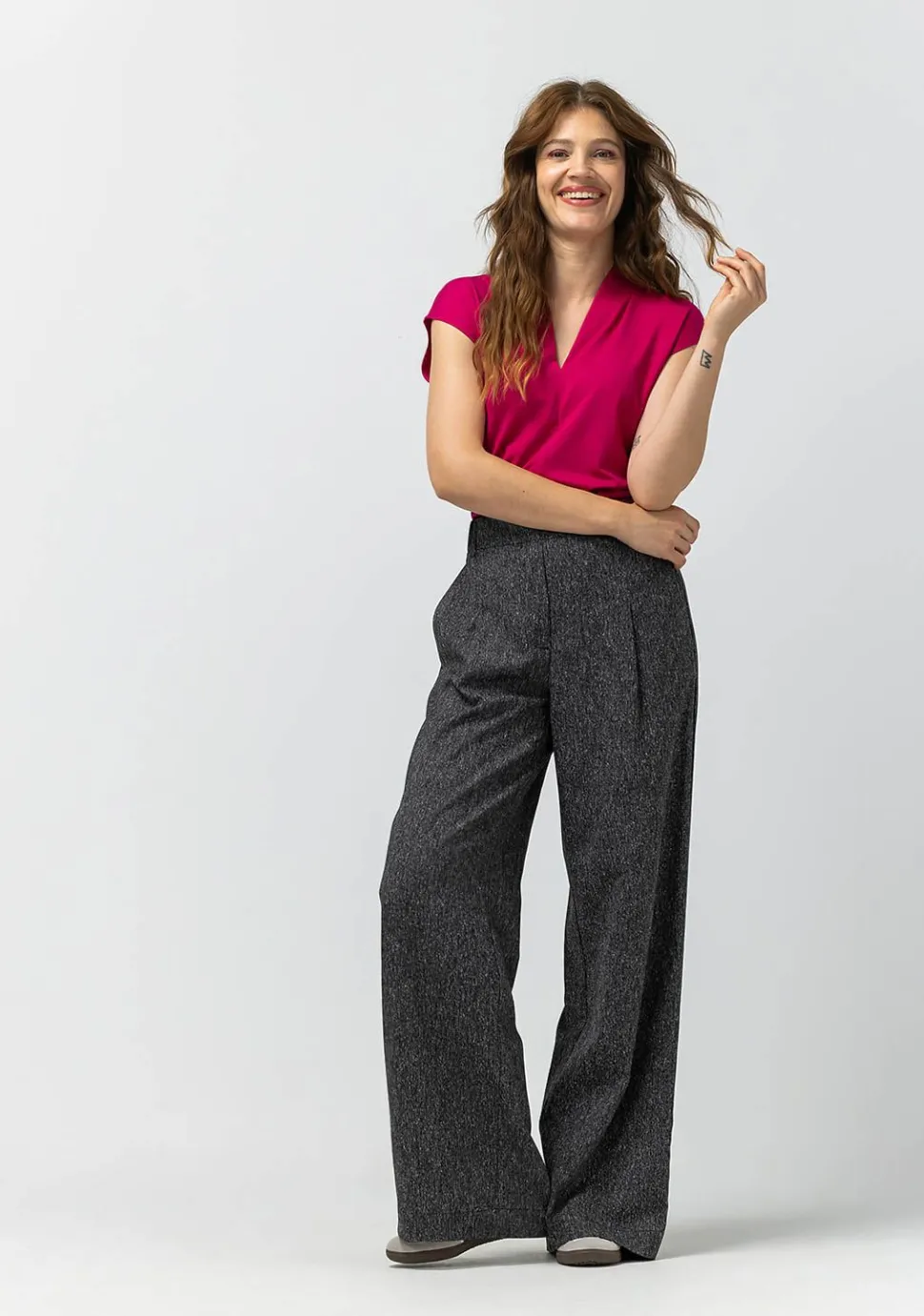 LABEL DOT SHIRT