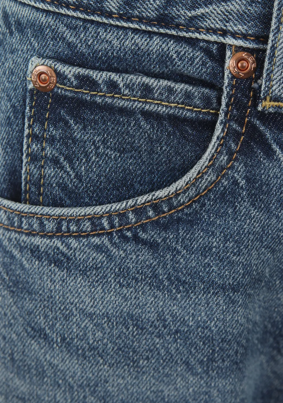 LEE JEANS