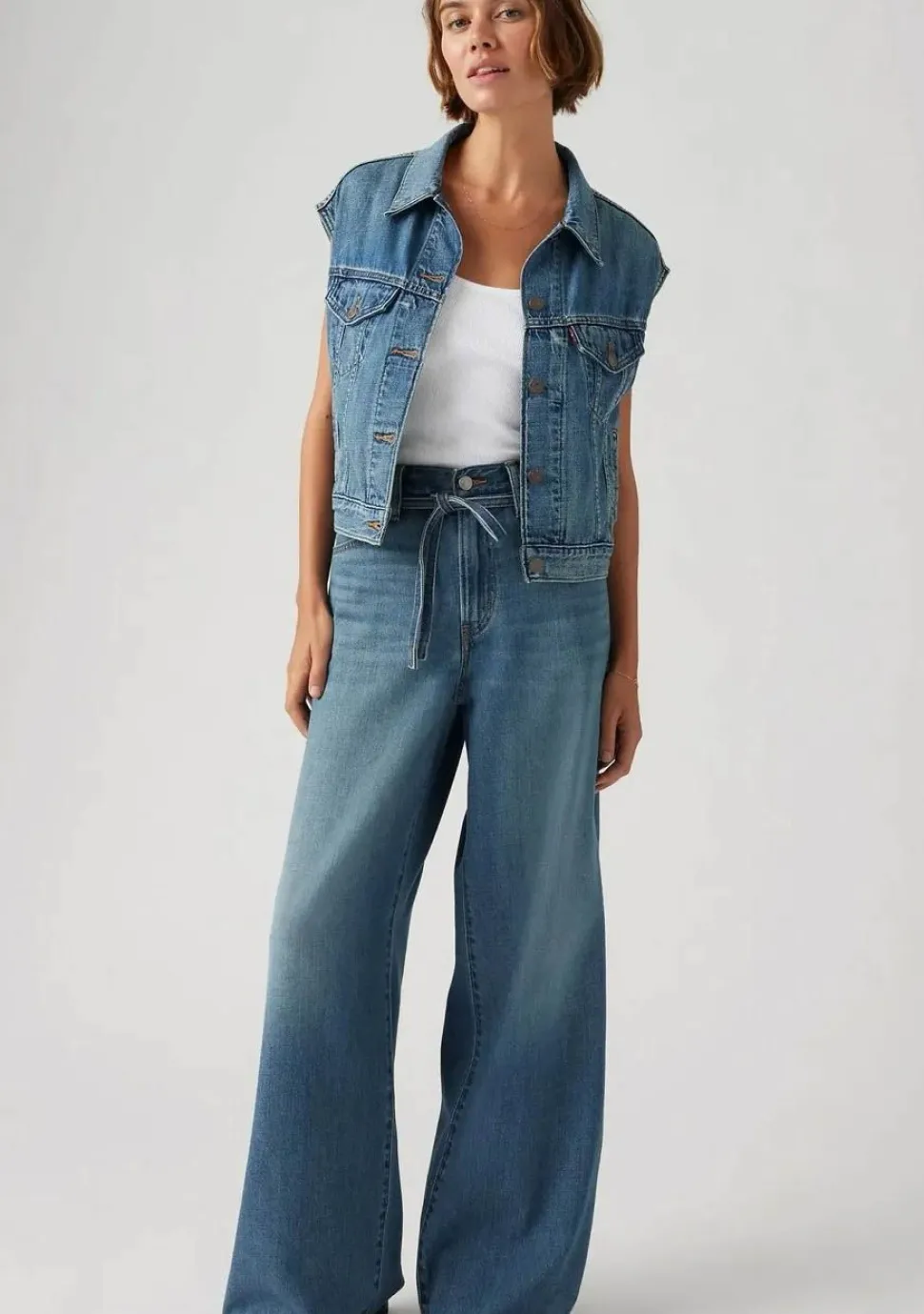 LEVI'S JEANS