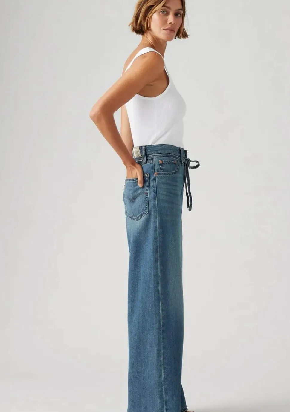 LEVI'S JEANS