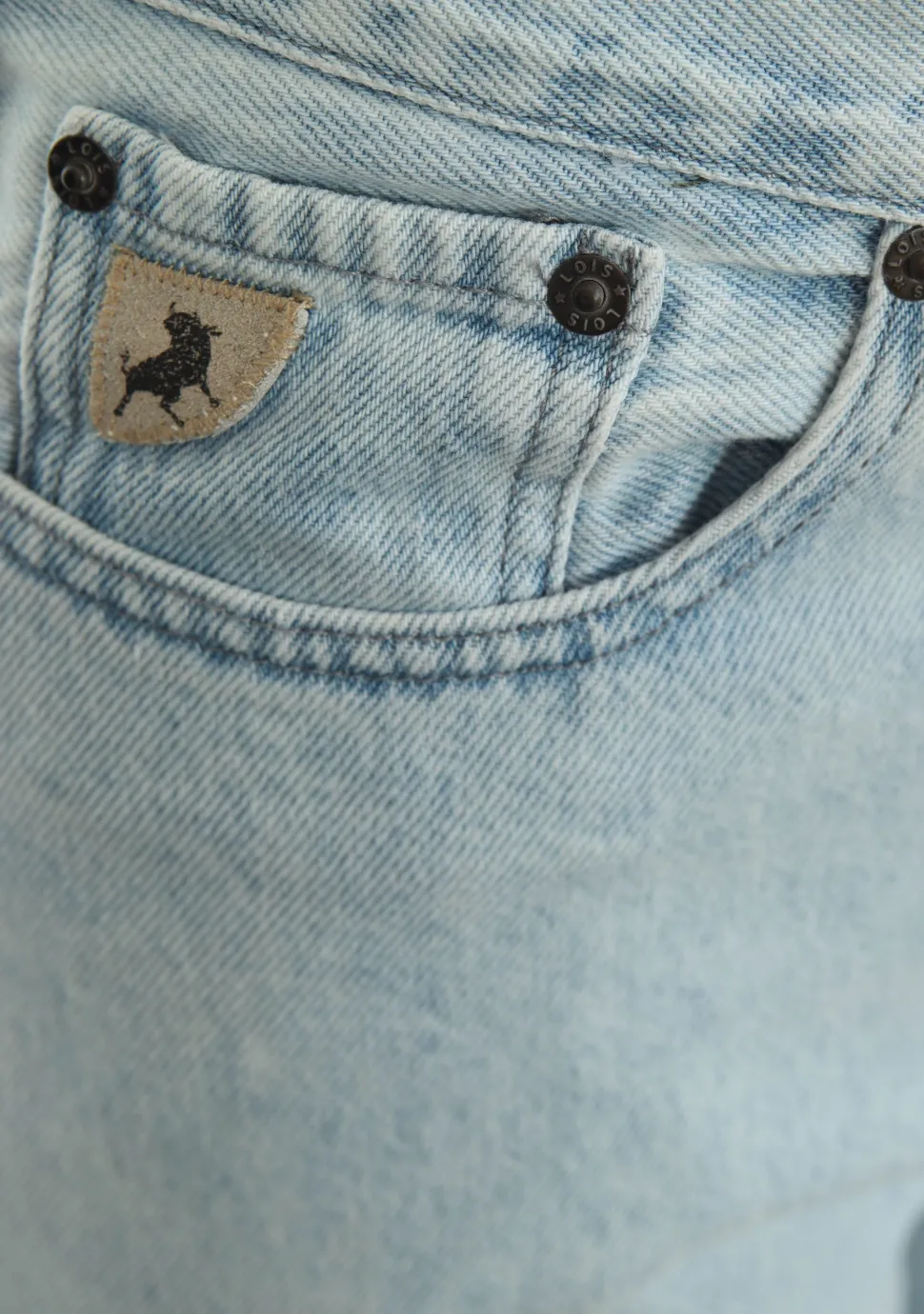 LOIS JEANS