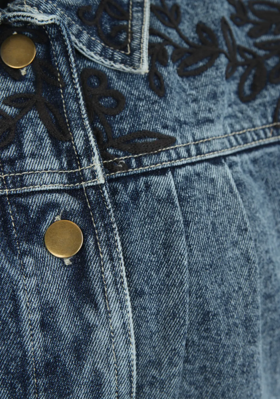 MAISON HOTEL DENIMJACK