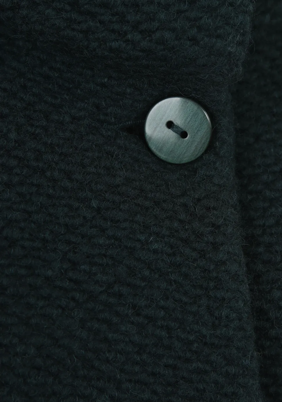 MILO COATS MANTEL