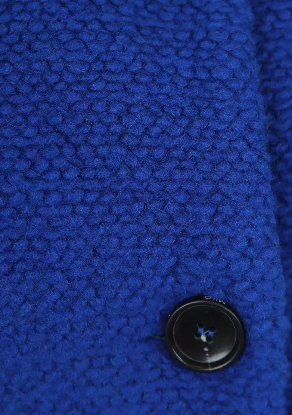 MILO COATS MANTEL