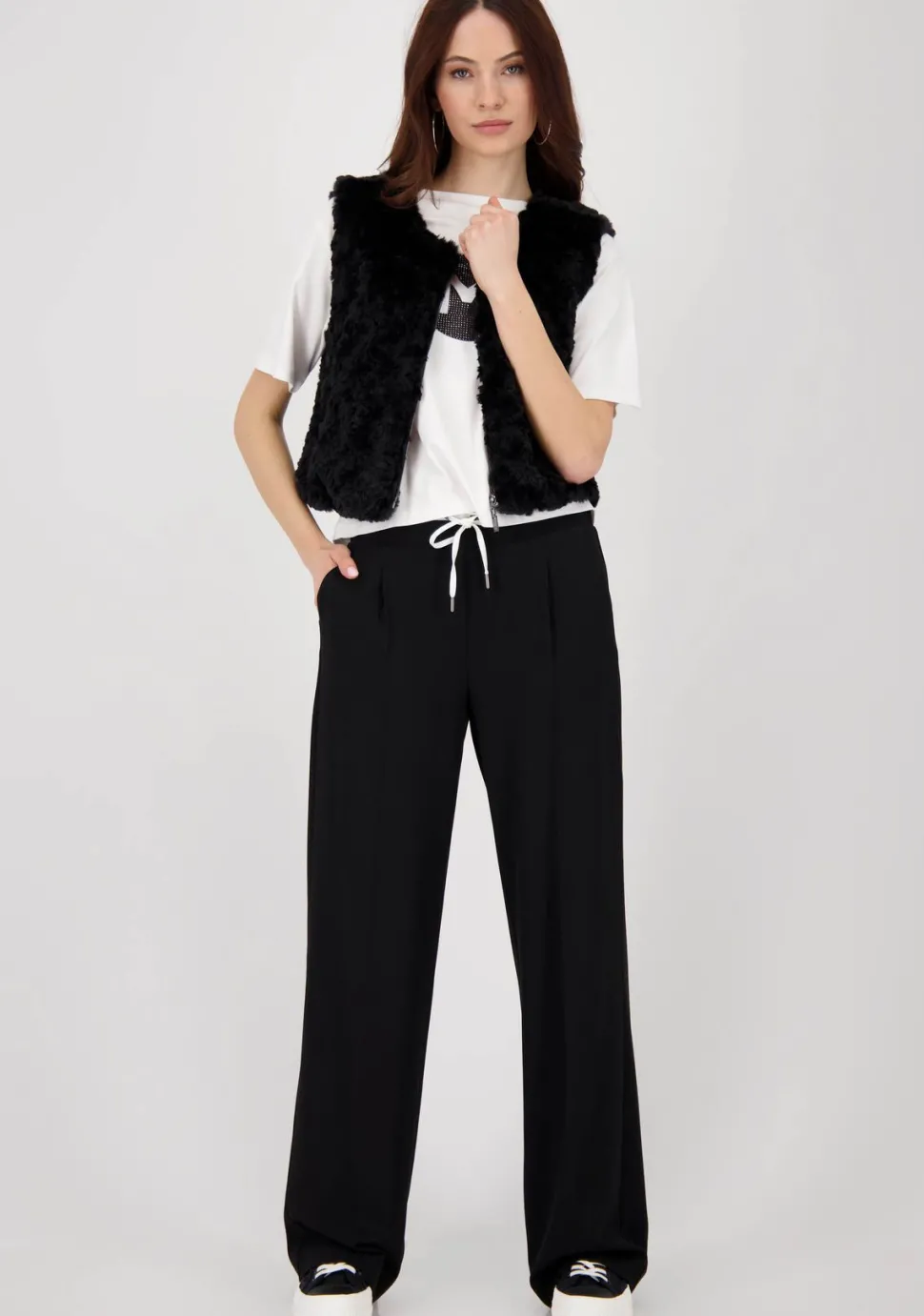 MONARI GILET