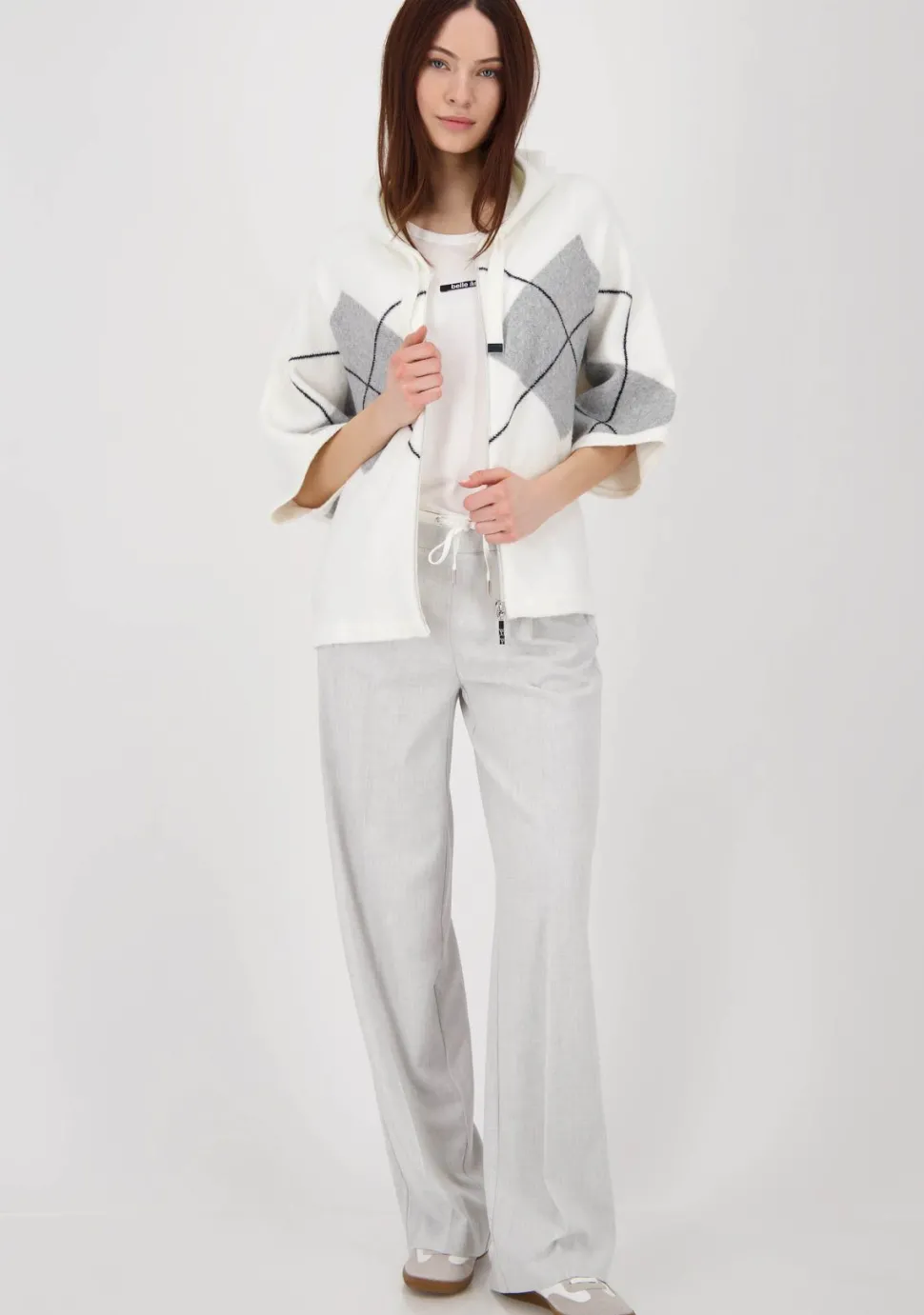 MONARI VEST