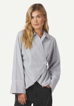 NEO NOIR BLOUSE