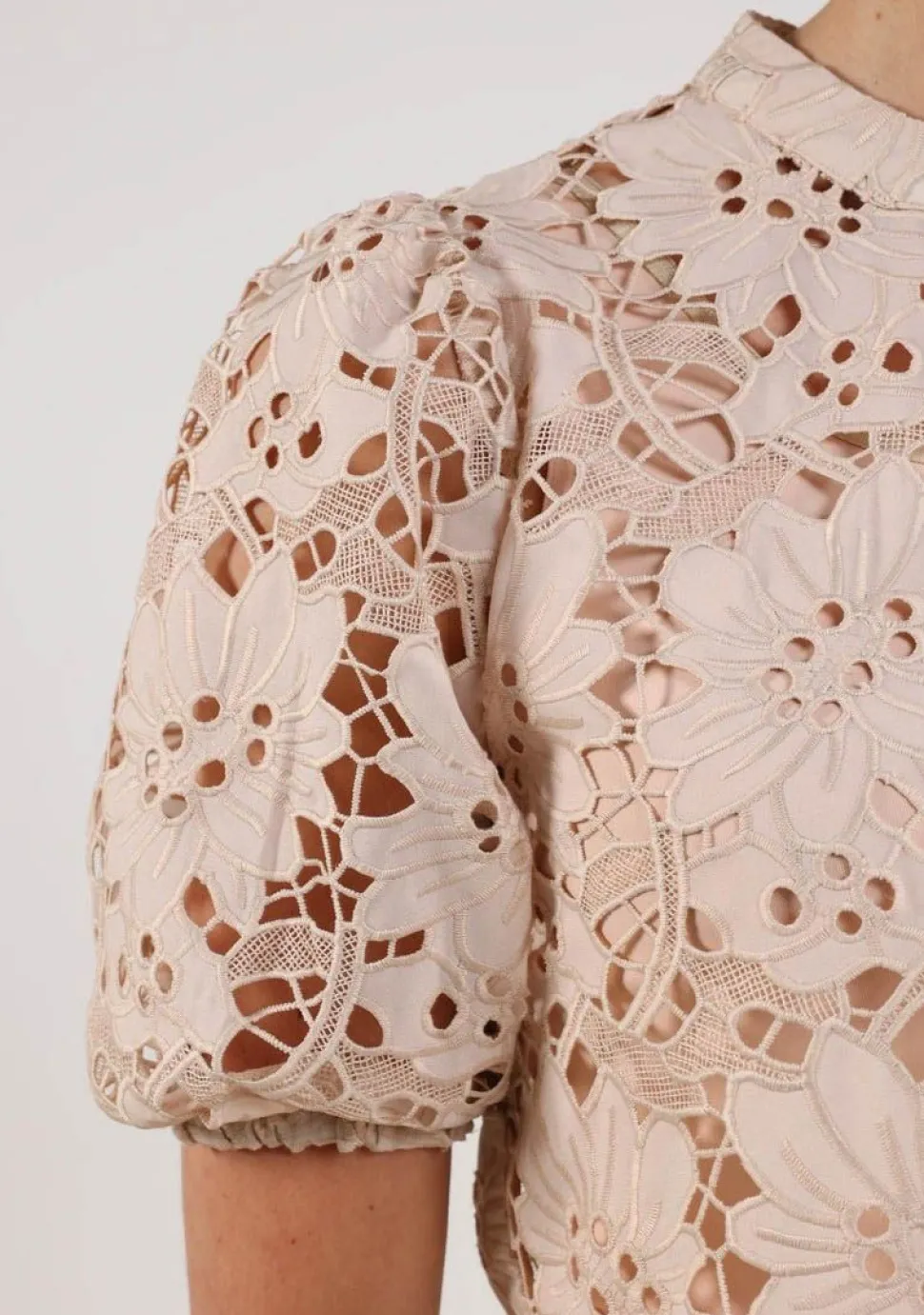 NUKUS BLOUSE