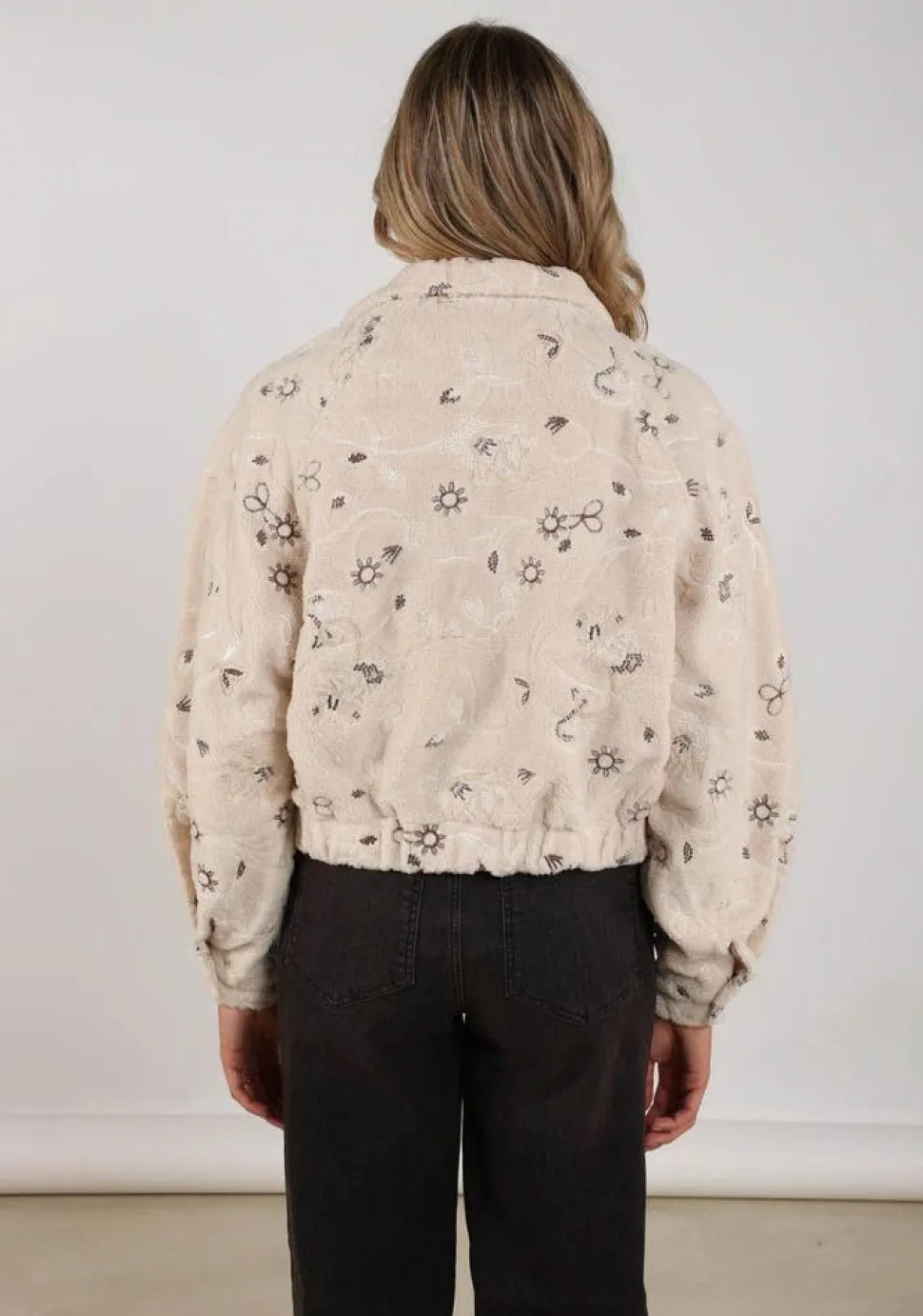 NUKUS JASJE