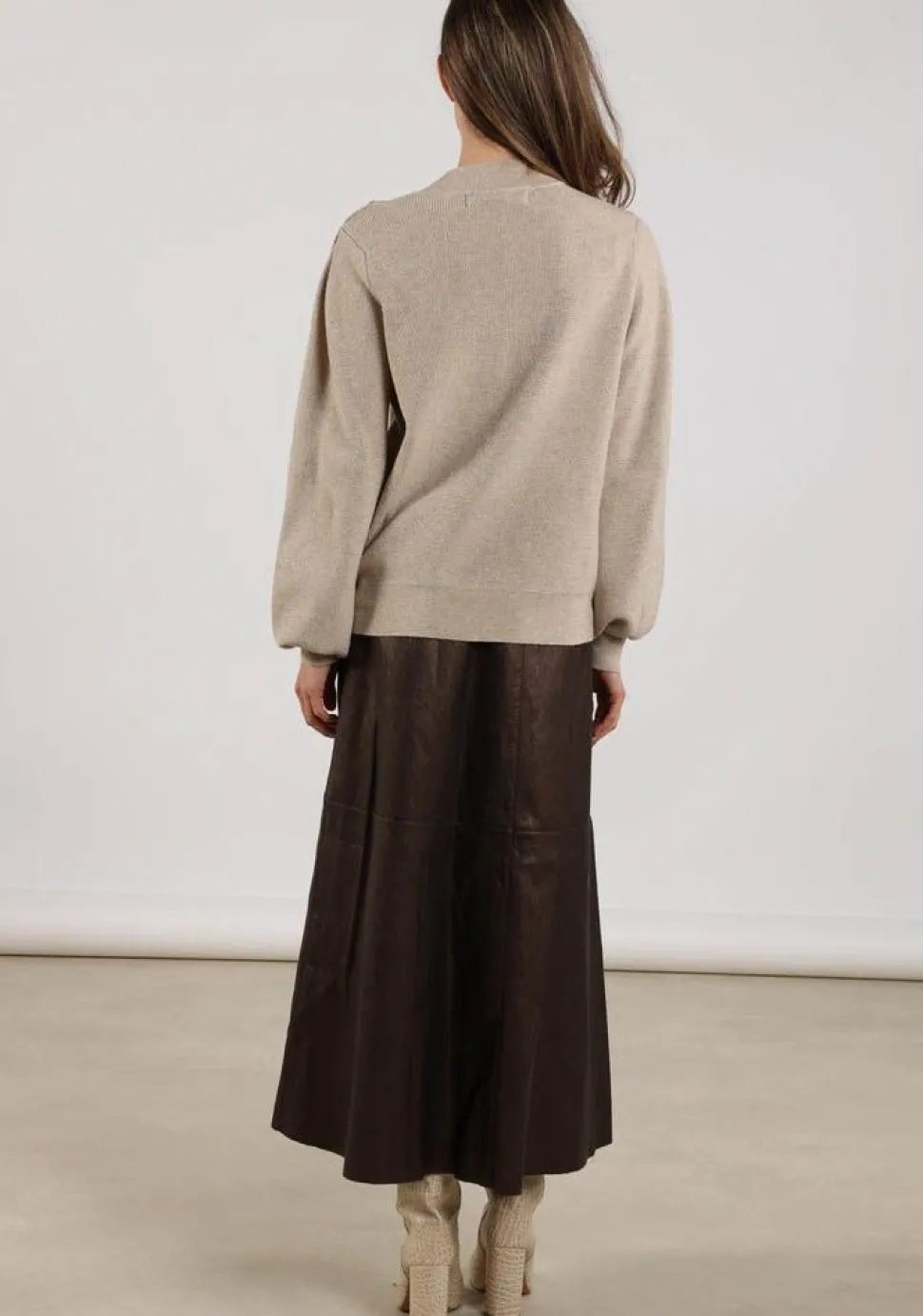 NUKUS ROK