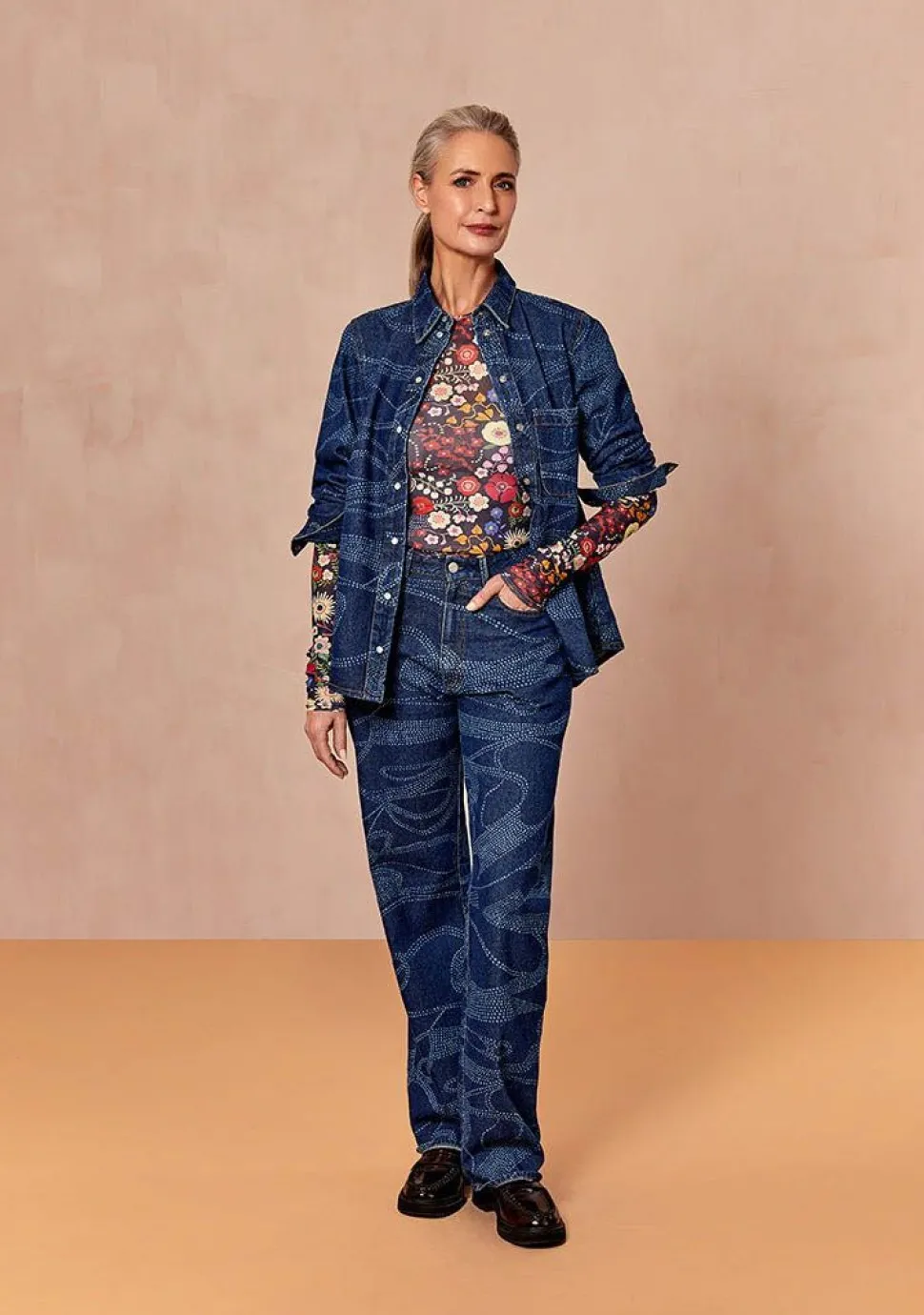 OILILY SHIRT