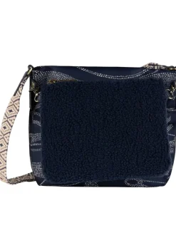 OILILY TAS