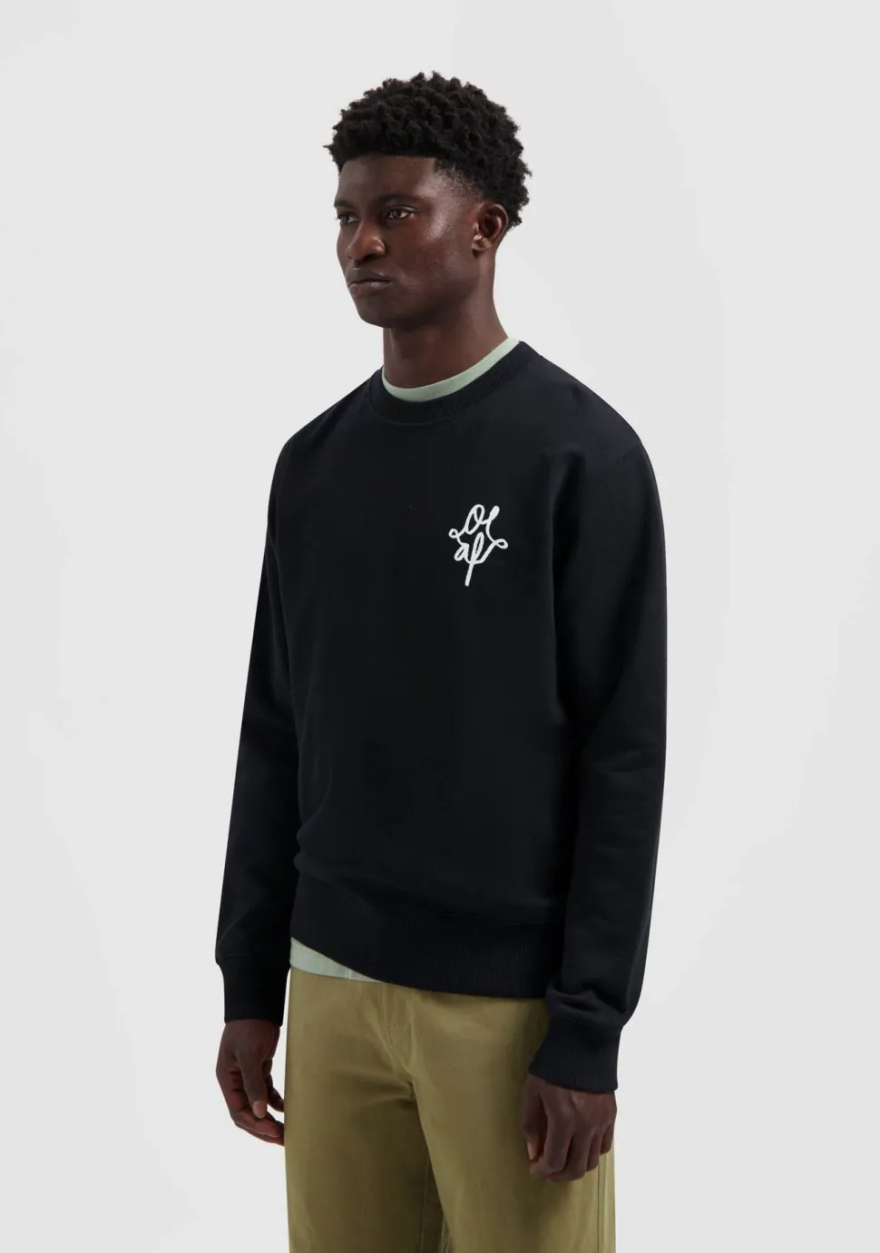 OLAF SWEATER