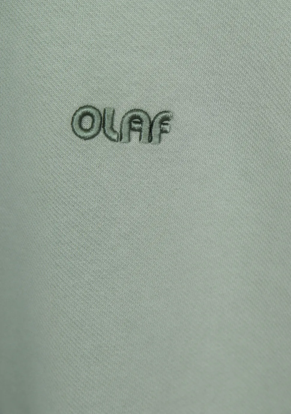 OLAF SWEATER