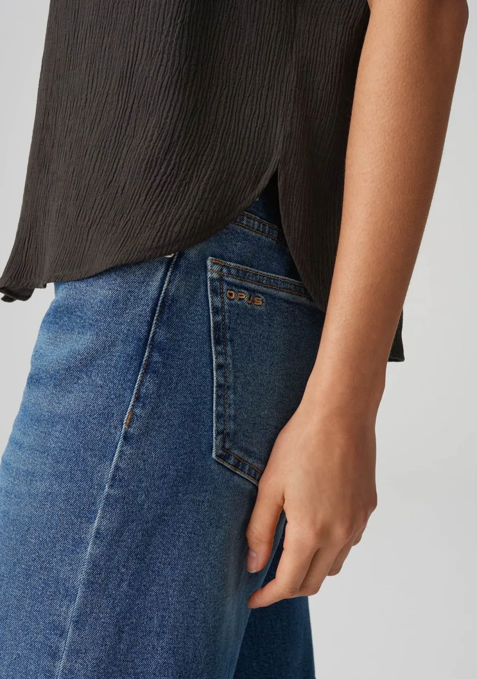 OPUS BLOUSE