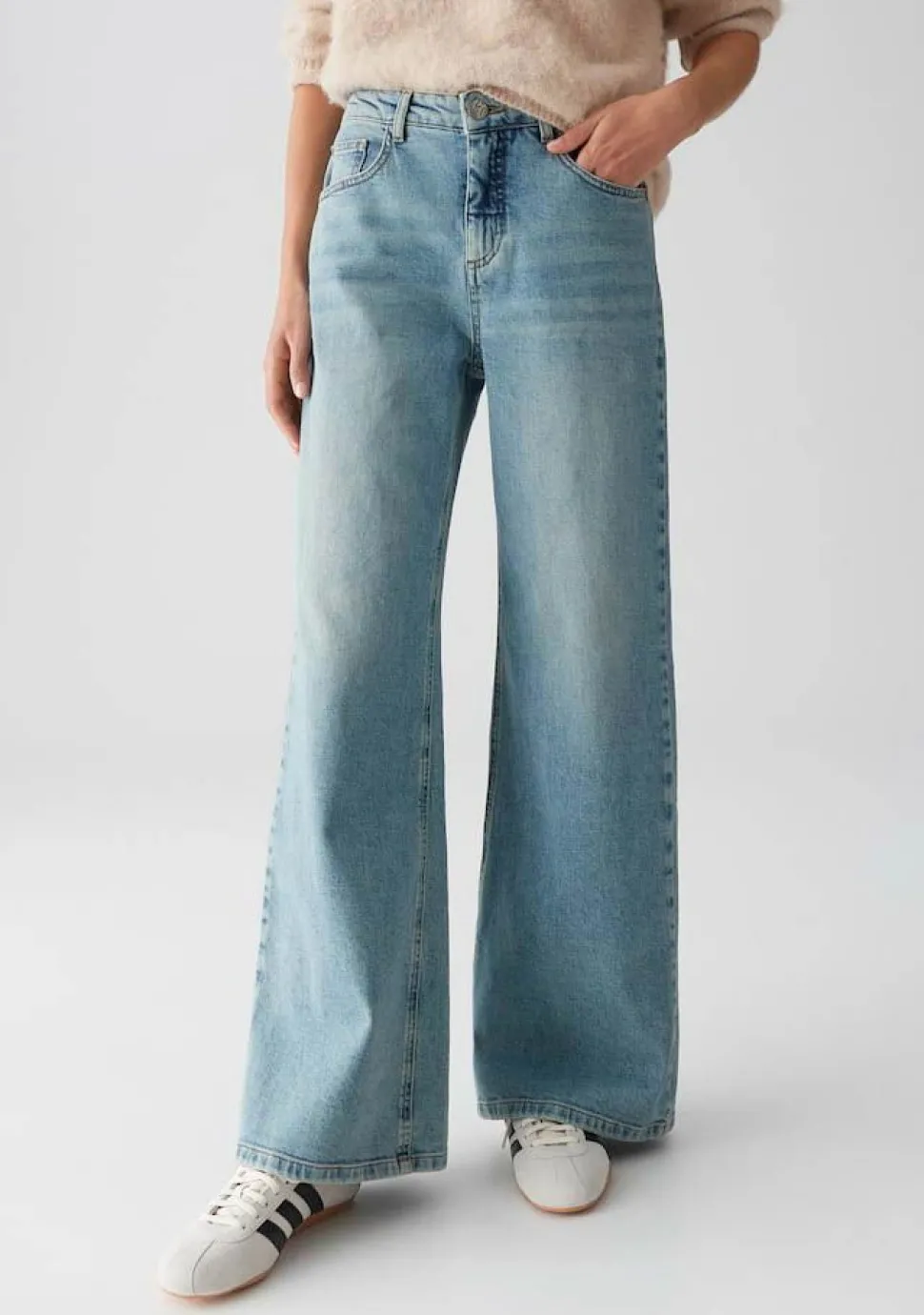 OPUS JEANS