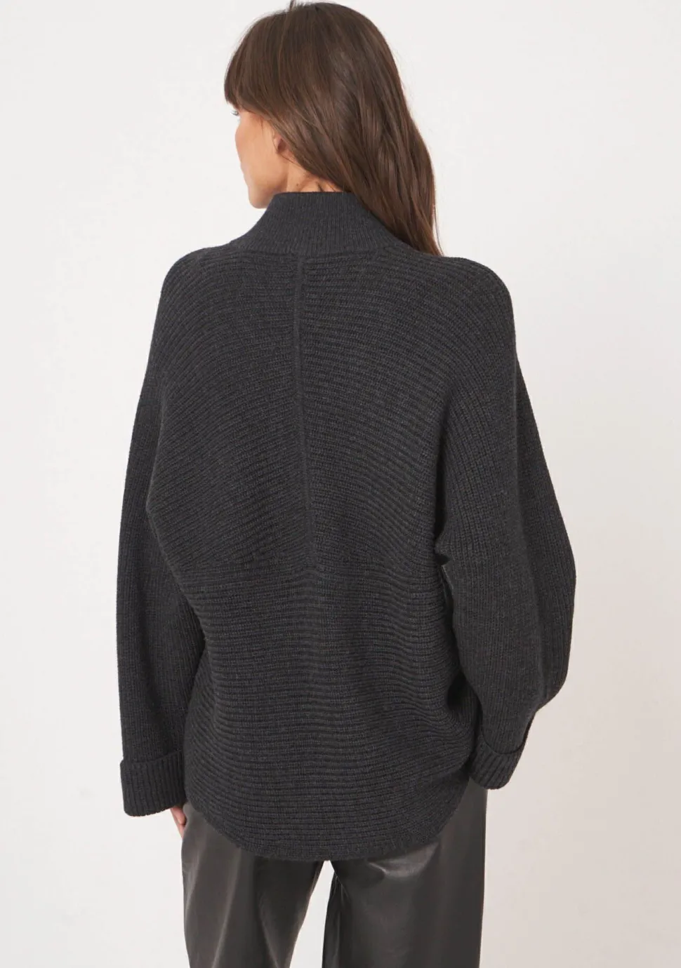 REPEAT VEST