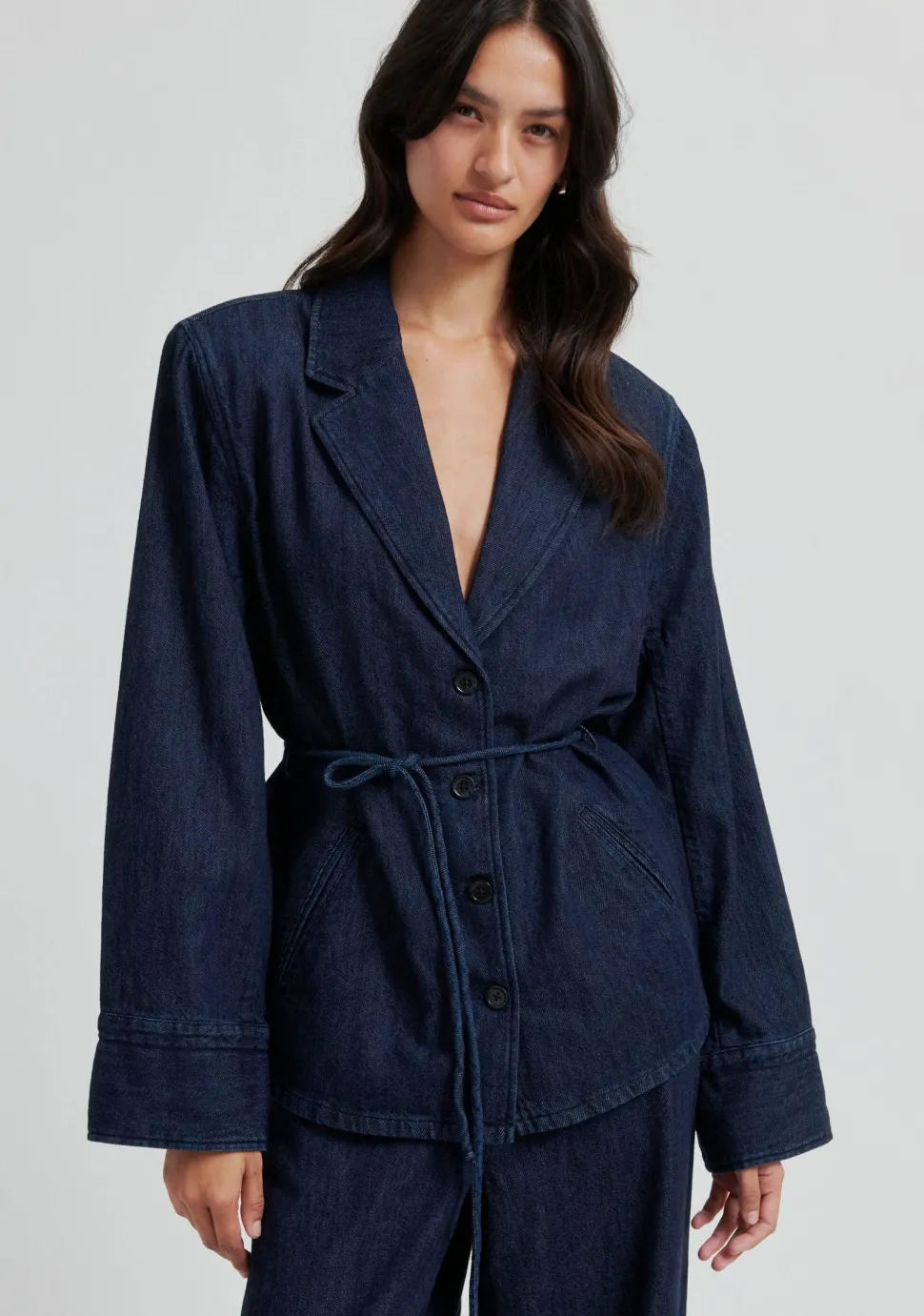 SECOND FEMALE BLAZER