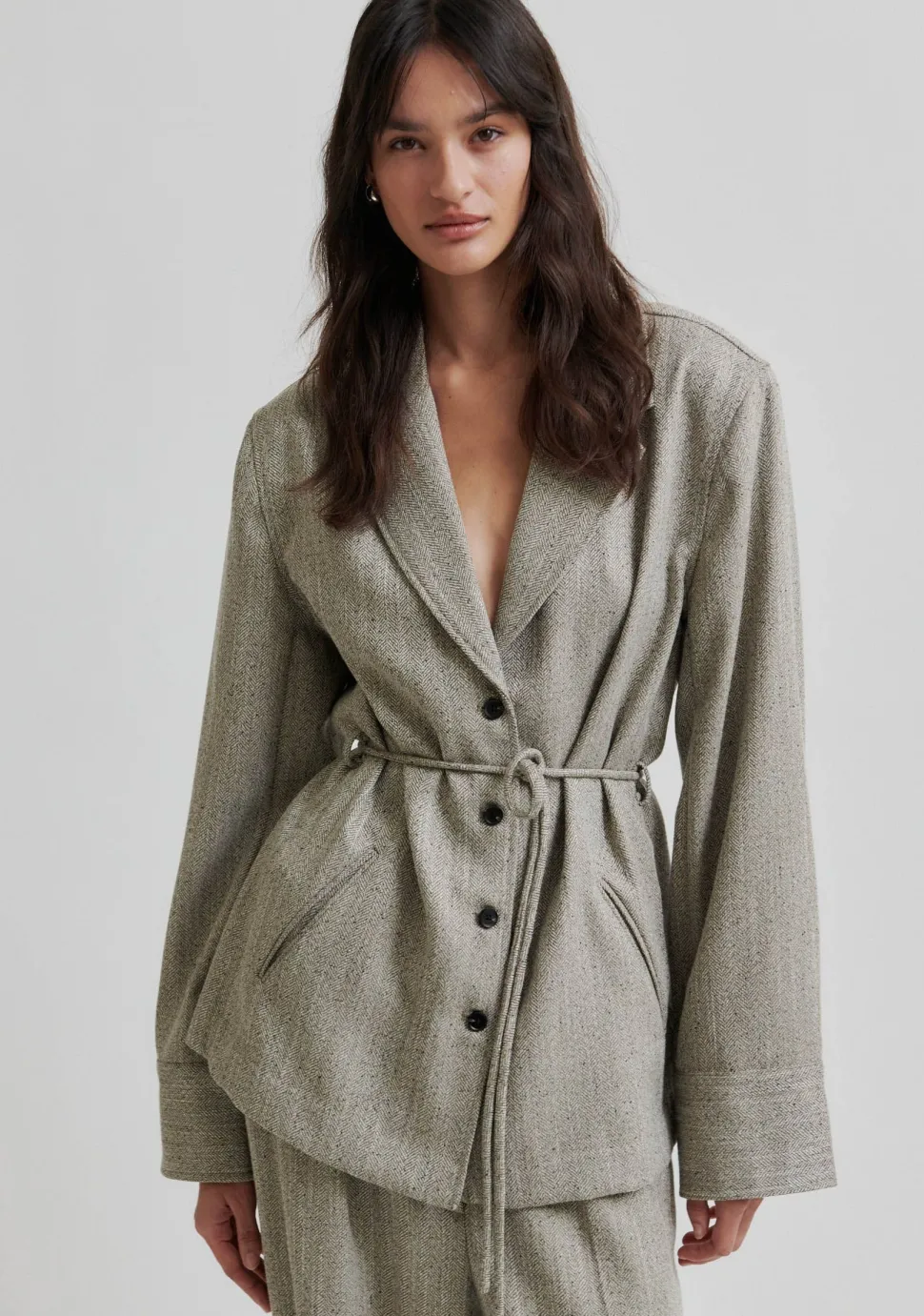 SECOND FEMALE BLAZER