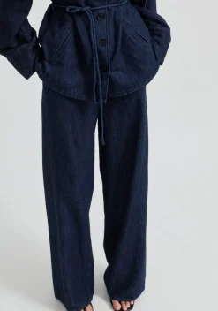 SECOND FEMALE JEANS