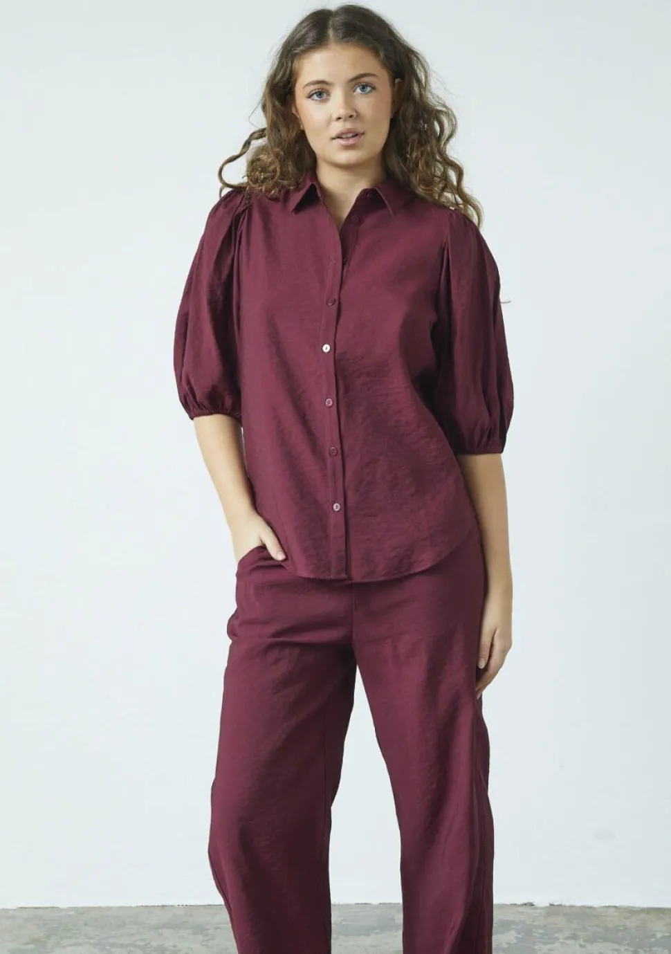 SISTERS POINT BLOUSE