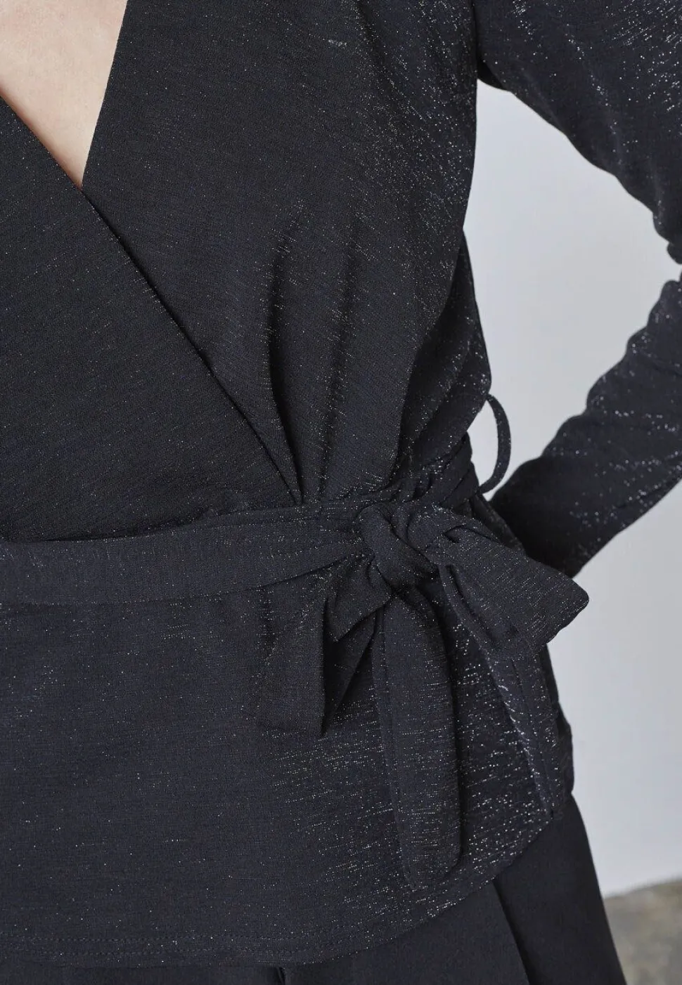 SISTERS POINT BLOUSE