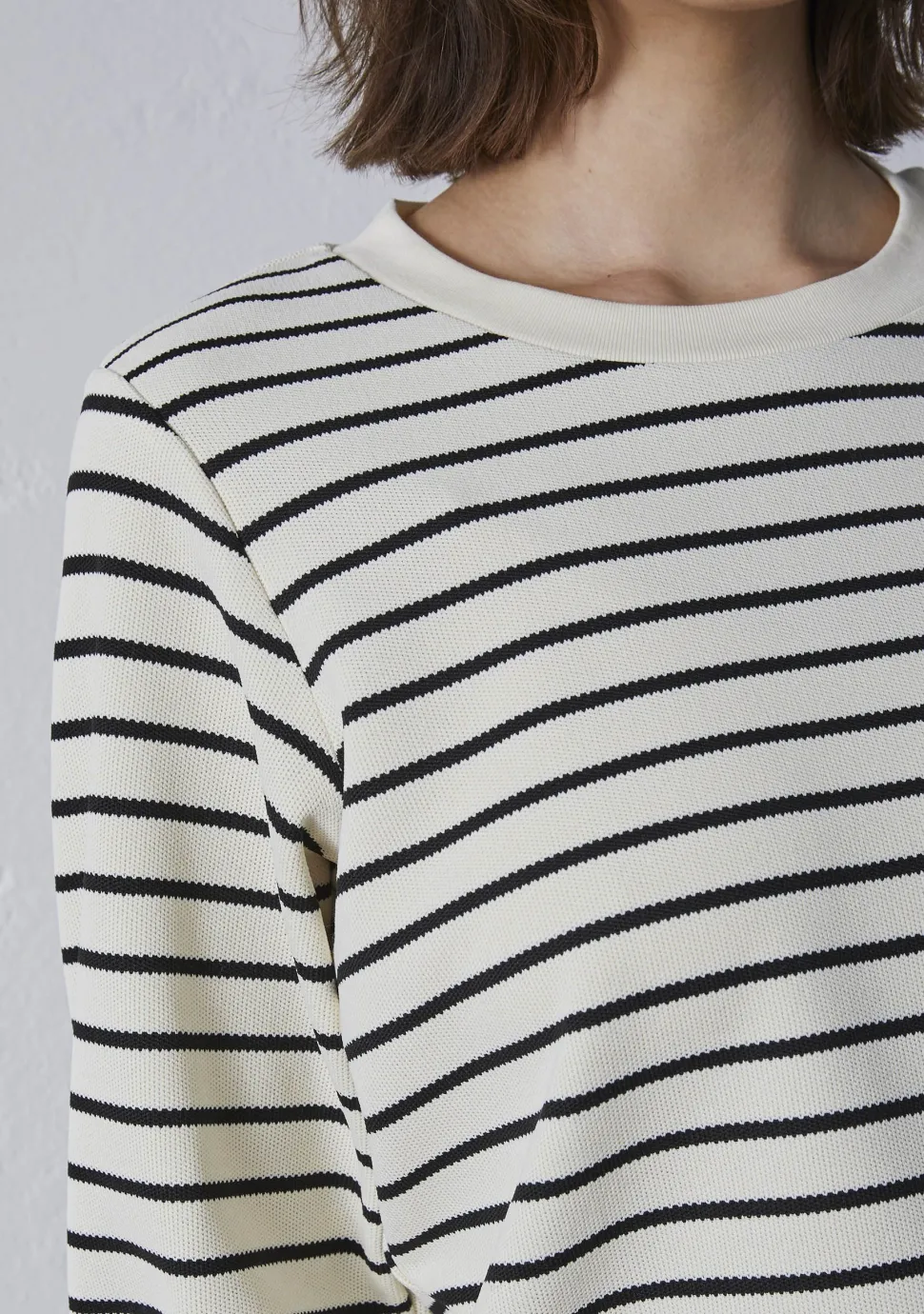 SISTERS POINT SWEATER